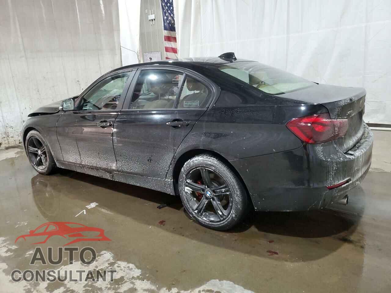 BMW 3 SERIES 2014 - WBA3C3C57EF985511