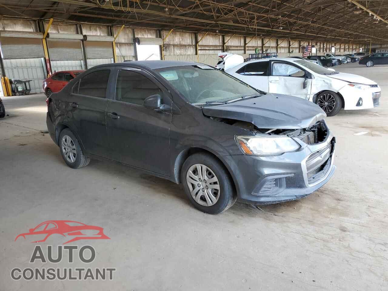 CHEVROLET SONIC 2017 - 1G1JB5SH5H4157549