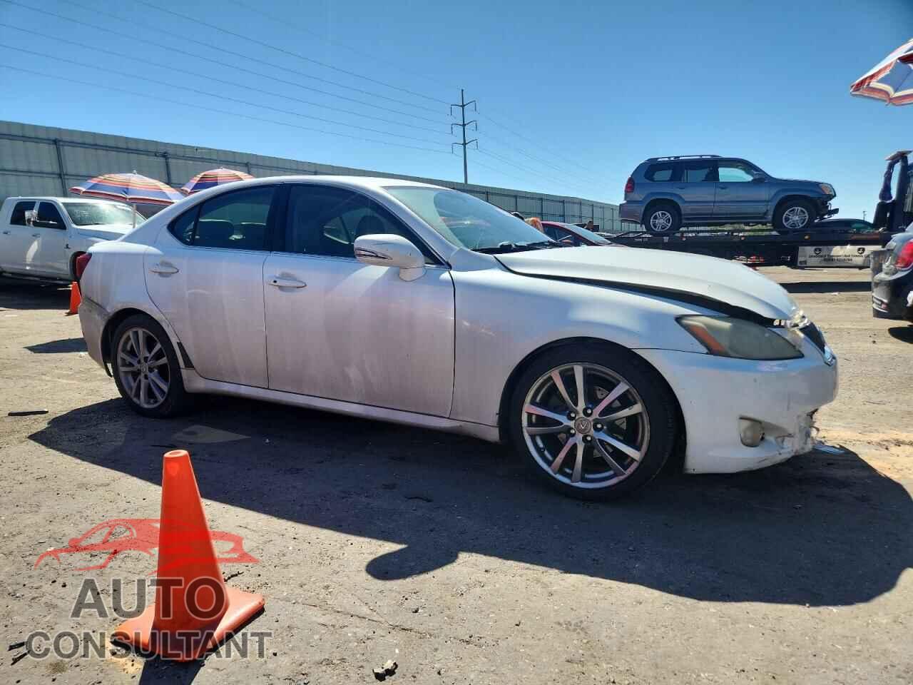 LEXUS IS 2010 - JTHBF5C21A5128090