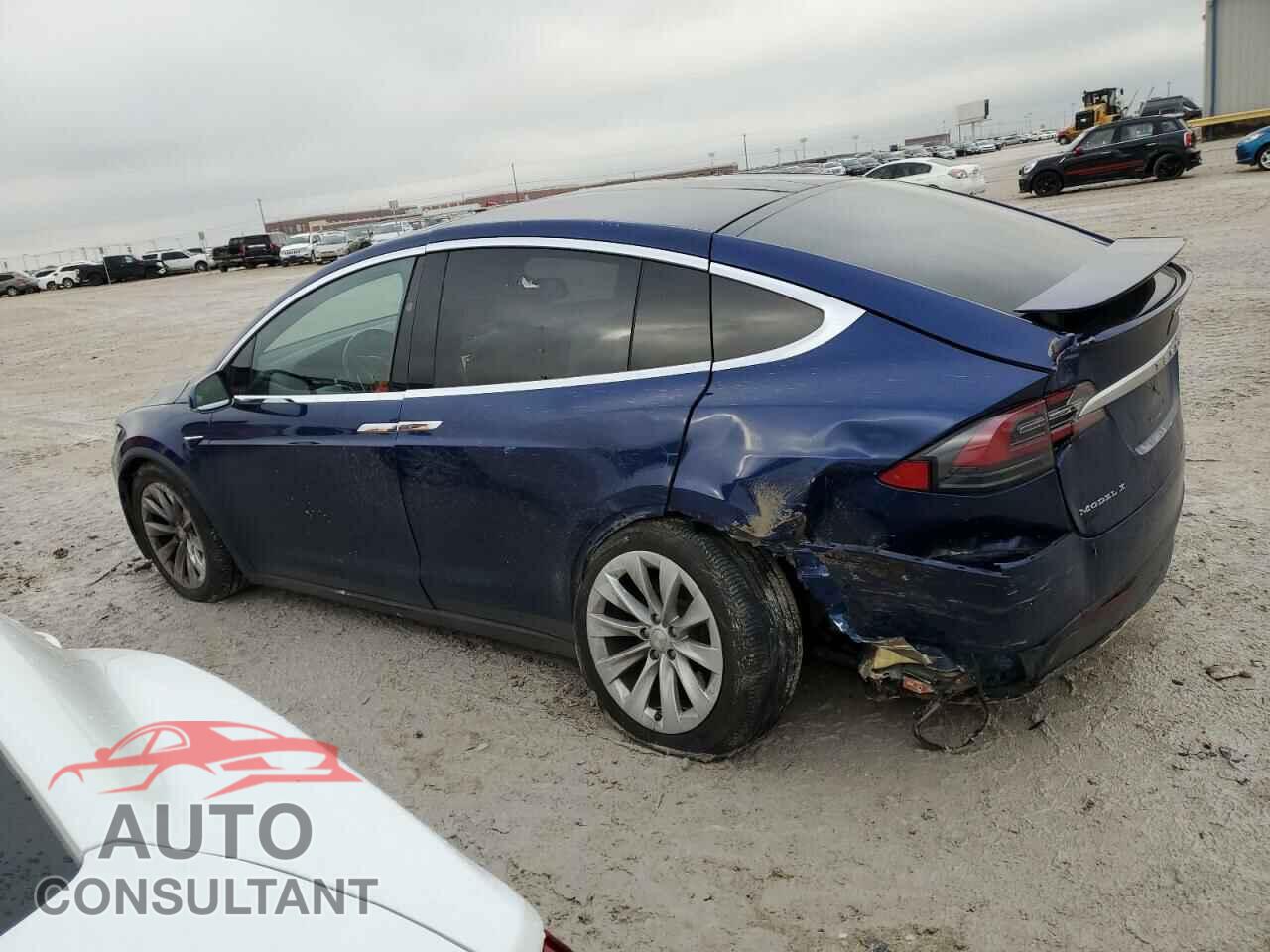TESLA MODEL X 2018 - 5YJXCBE22JF138296