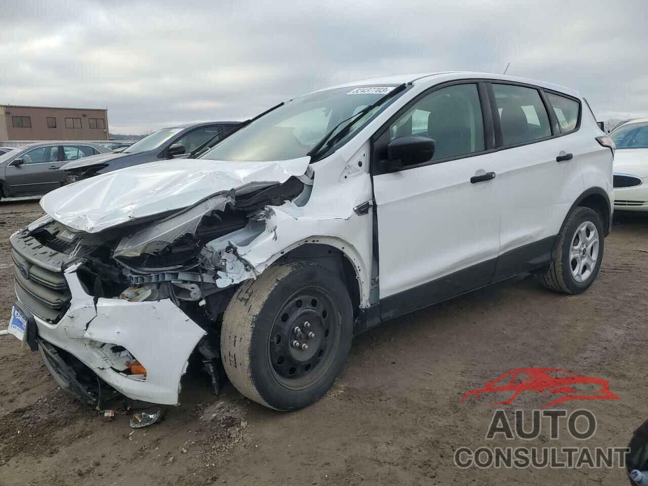 FORD ESCAPE 2018 - 1FMCU0F70JUC12165