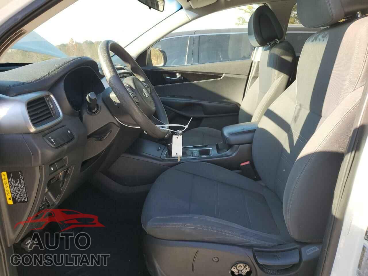 KIA SORENTO 2017 - 5XYPG4A58HG191541