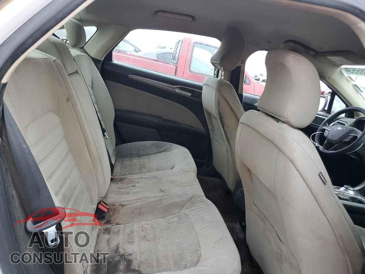 FORD FUSION 2017 - 3FA6P0G76HR140905
