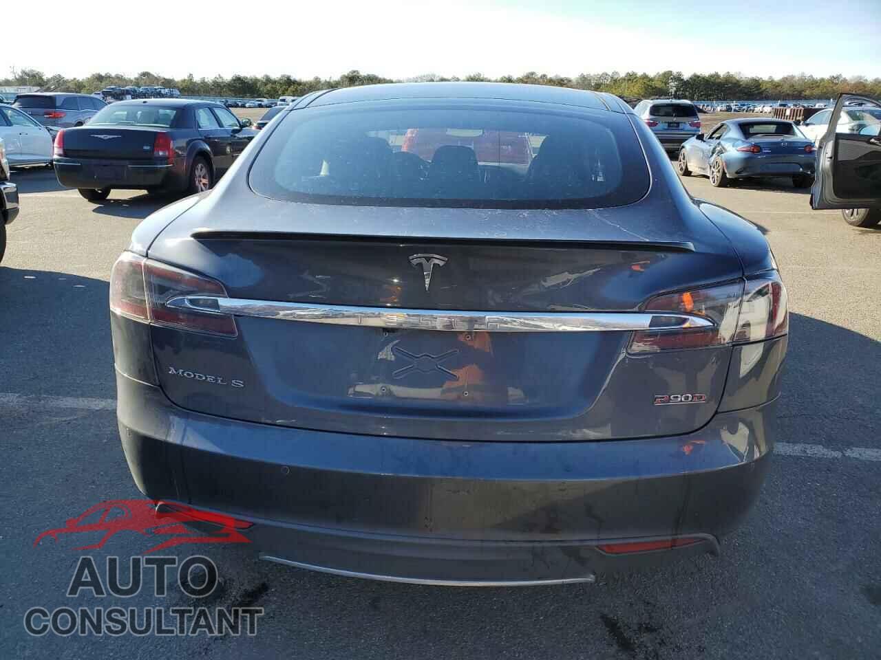TESLA MODEL S 2016 - 5YJSA1E46GF136264