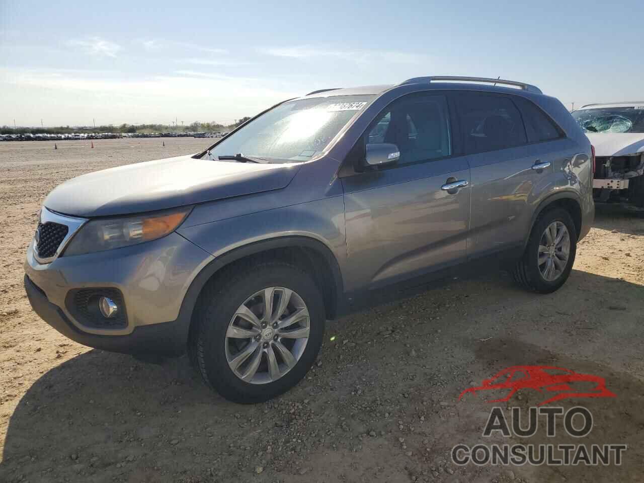 KIA SORENTO 2011 - 5XYKT4A27BG148019