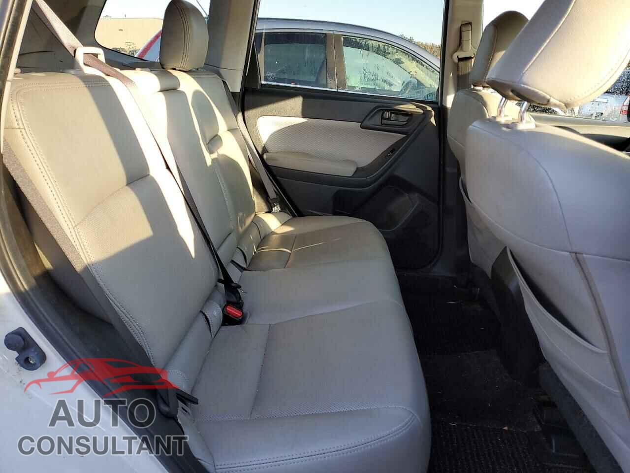 SUBARU FORESTER 2017 - JF2SJAEC6HH524458