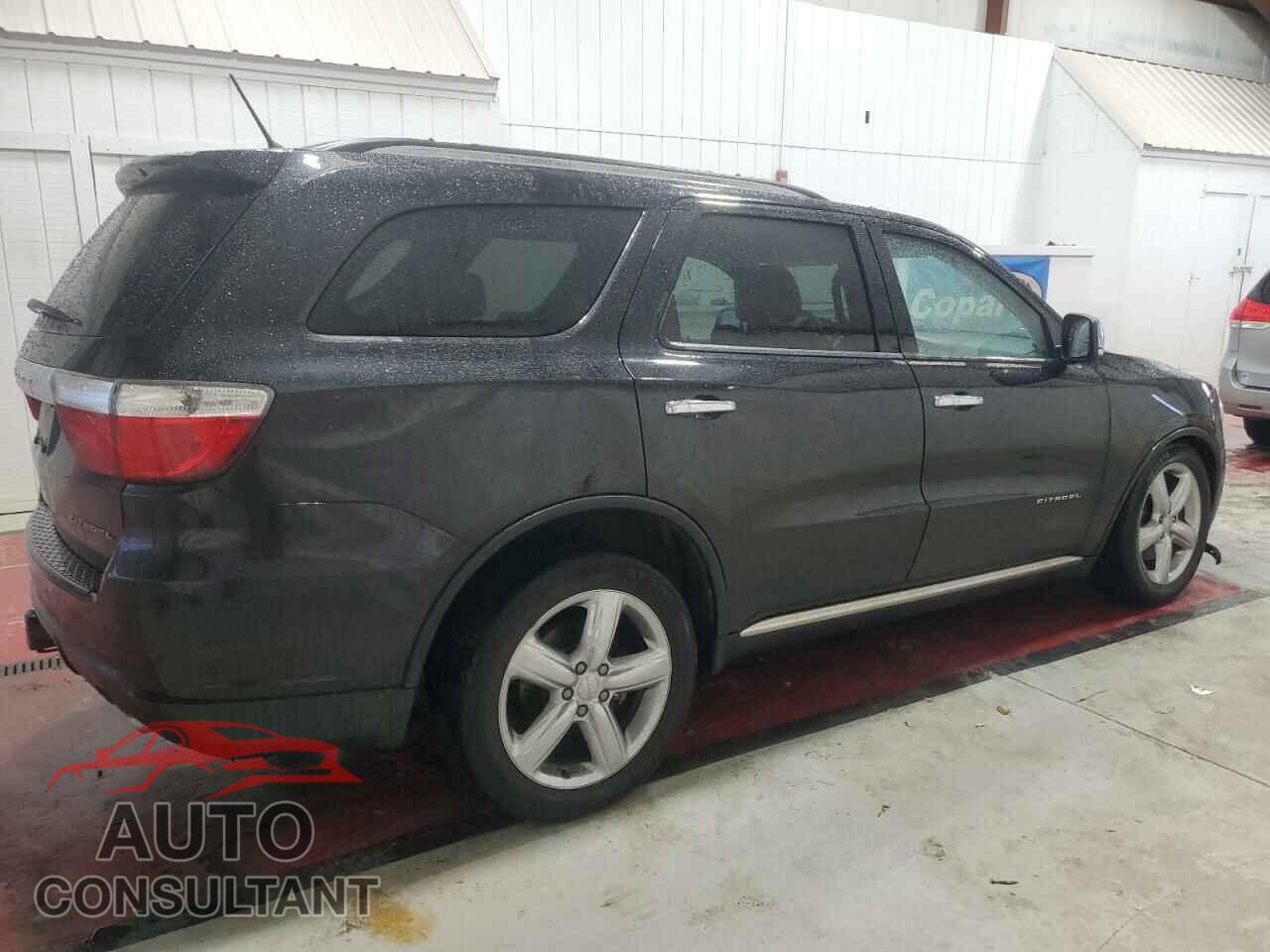 DODGE DURANGO 2013 - 1C4SDJET9DC500636