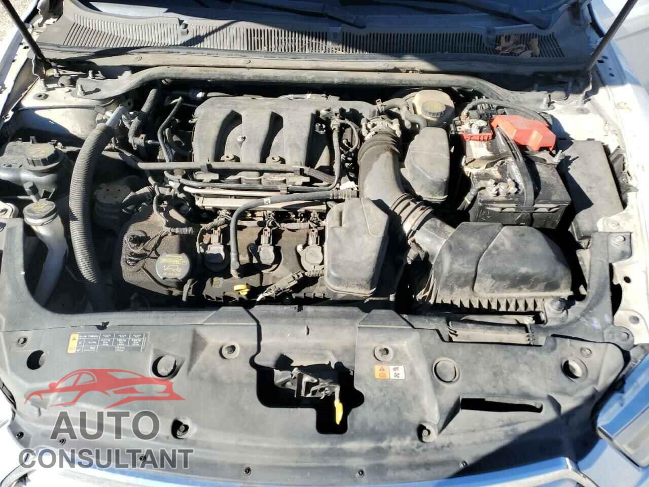 FORD TAURUS 2013 - 1FAHP2F88DG102219