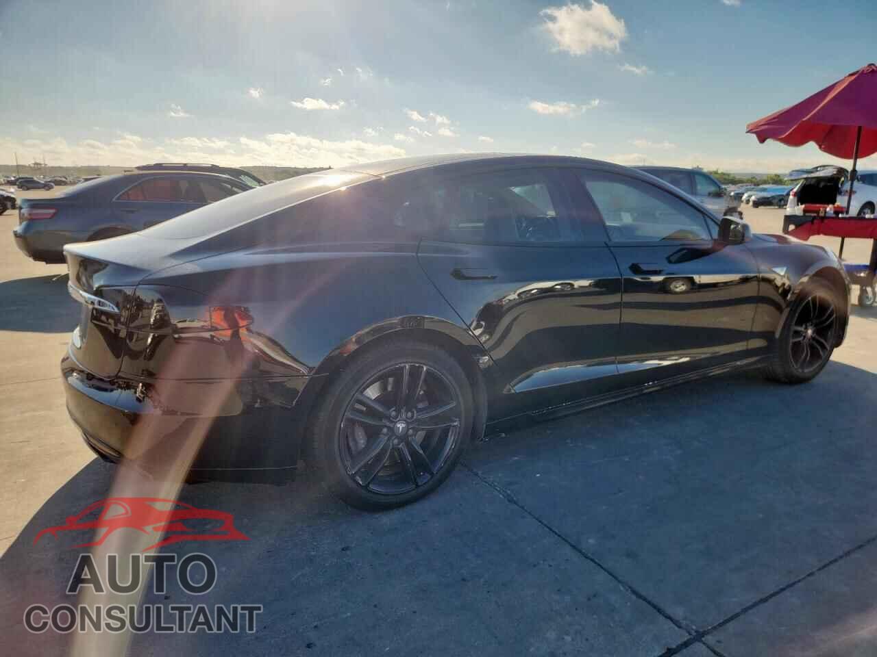 TESLA MODEL S 2014 - 5YJSA1H11EFP51853