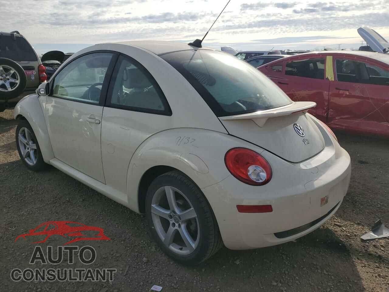 VOLKSWAGEN BEETLE 2010 - 3VWPW3AG2AM032647