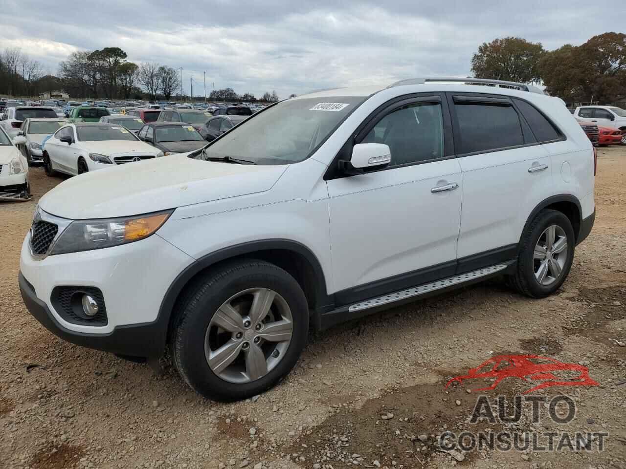 KIA SORENTO 2013 - 5XYKU4A65DG327095