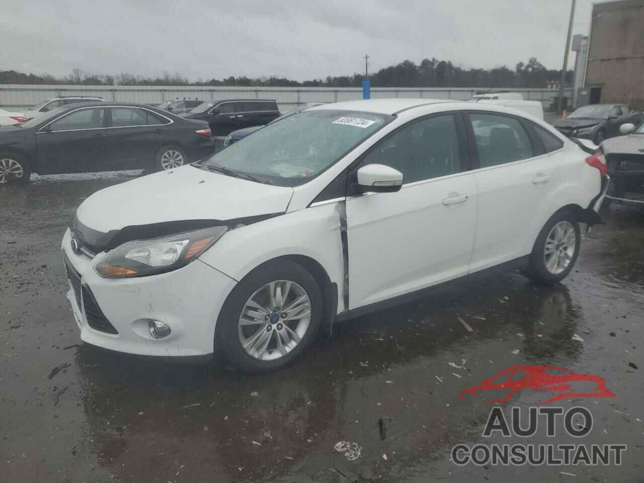 FORD FOCUS 2012 - 1FAHP3H24CL384587