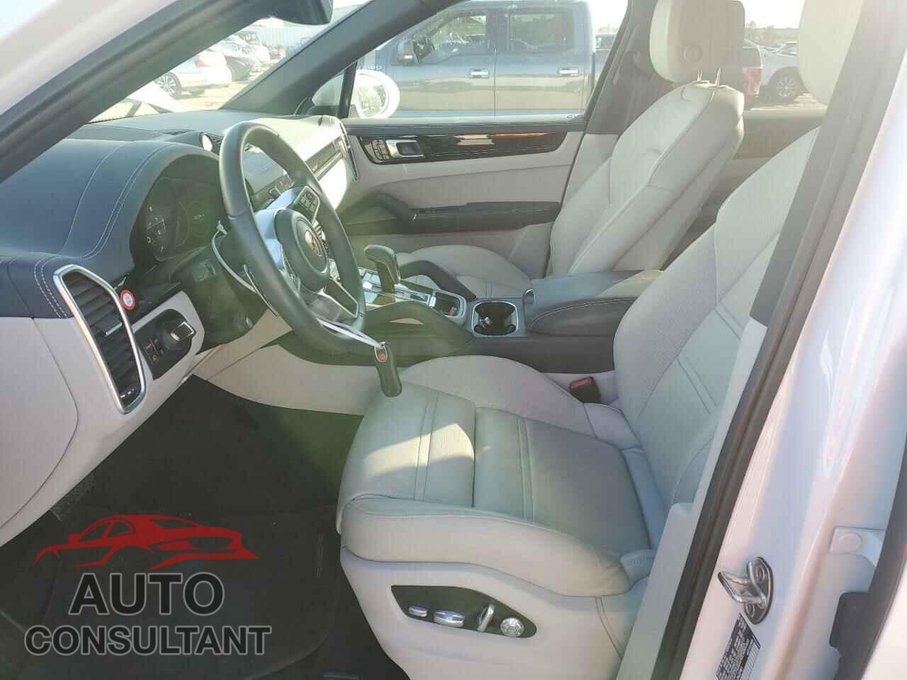PORSCHE CAYENNE 2020 - WP1AE2AY5LDA22951
