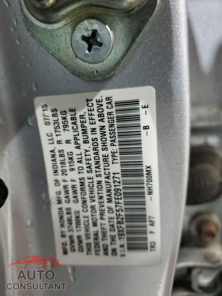 HONDA CIVIC 2015 - 19XFB2F57FE091271