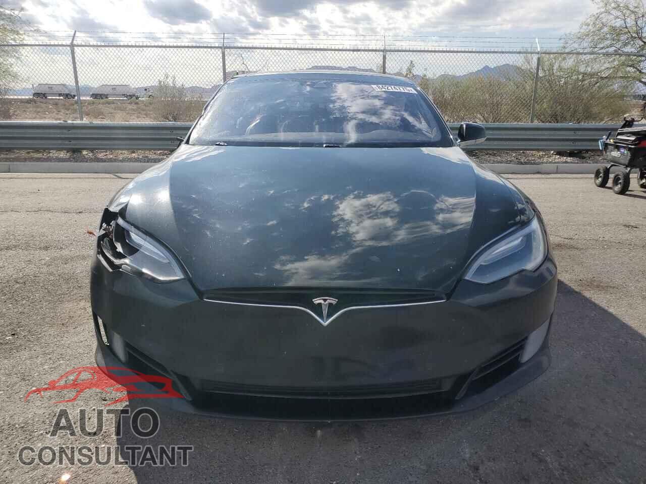 TESLA MODEL S 2016 - 5YJSA1E25GF157900