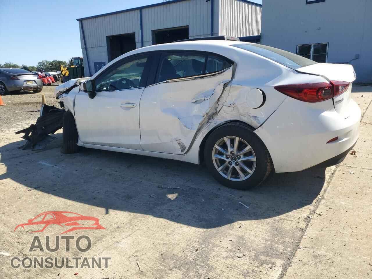MAZDA 3 2017 - 3MZBN1U75HM132944