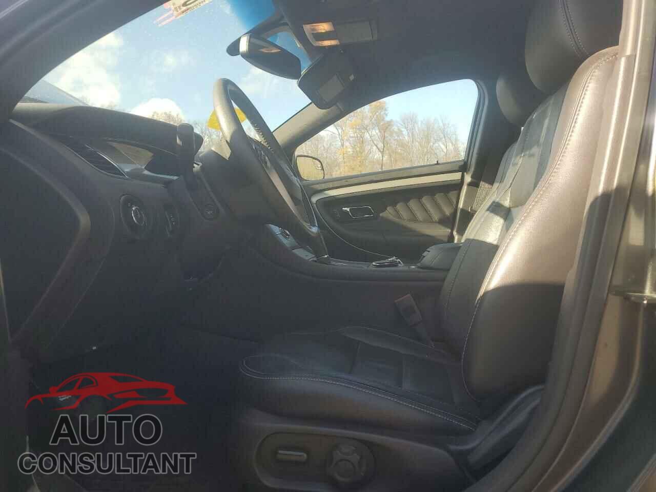 FORD TAURUS 2015 - 1FAHP2E88FG148119