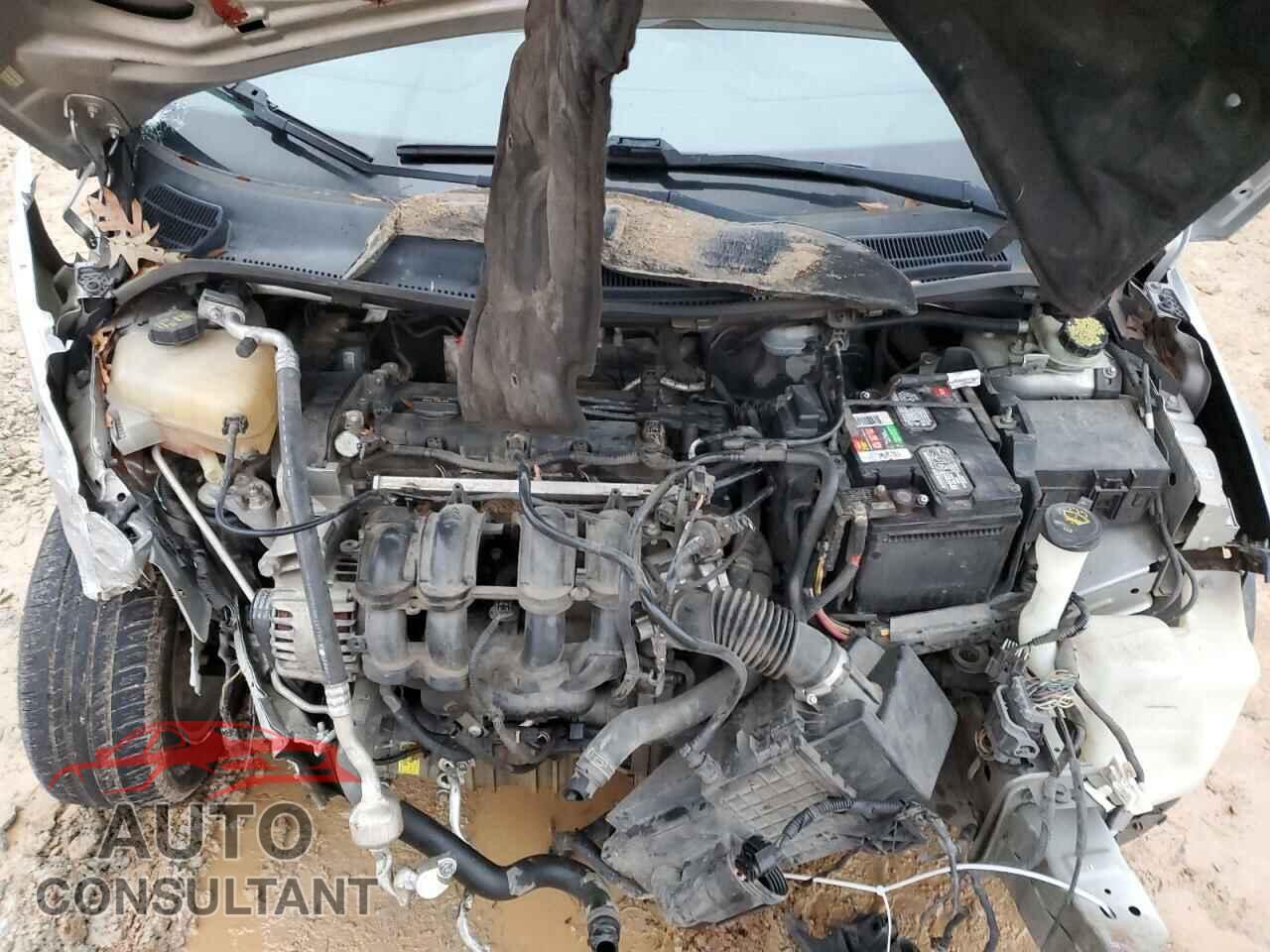 FORD FIESTA 2014 - 3FADP4EJ4EM128323