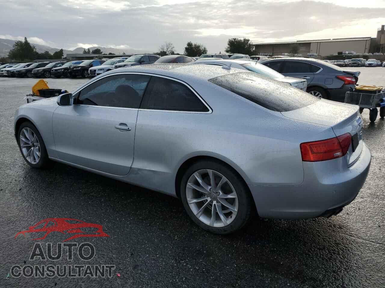 AUDI A5 2013 - WAULFAFR4DA047357