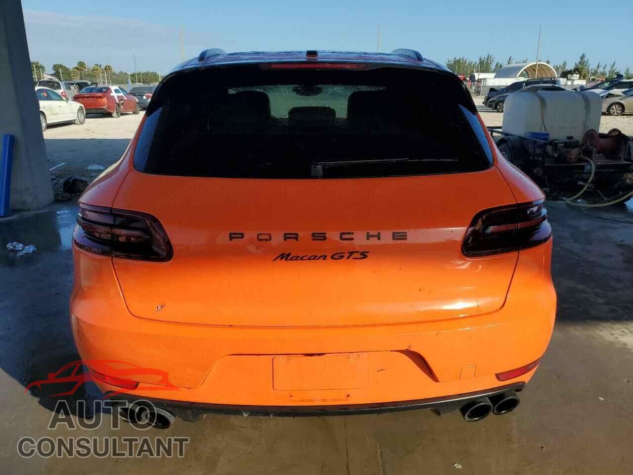 PORSCHE MACAN 2018 - WP1AG2A50JLB65664