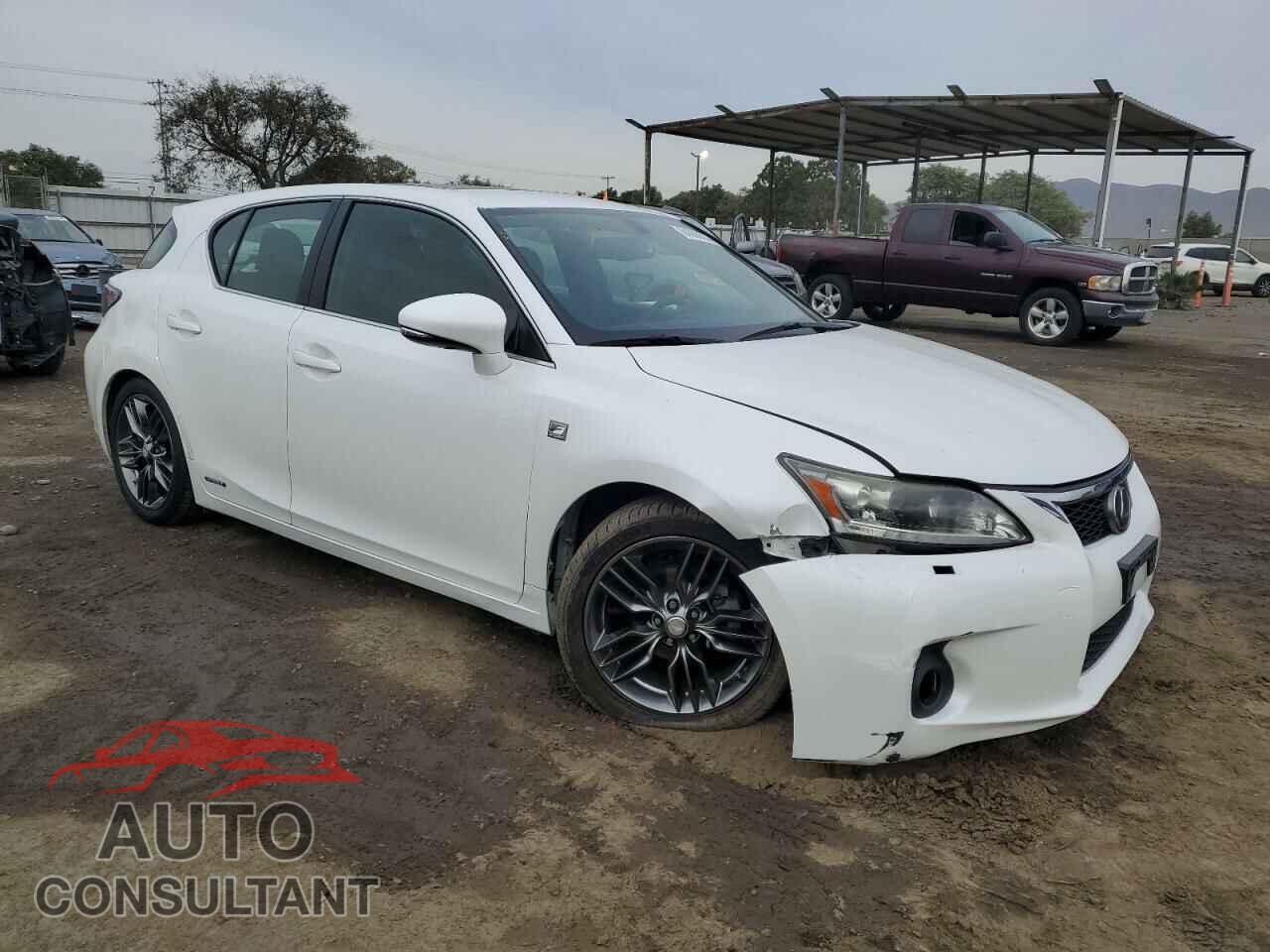 LEXUS CT 200 2012 - JTHKD5BH2C2055425
