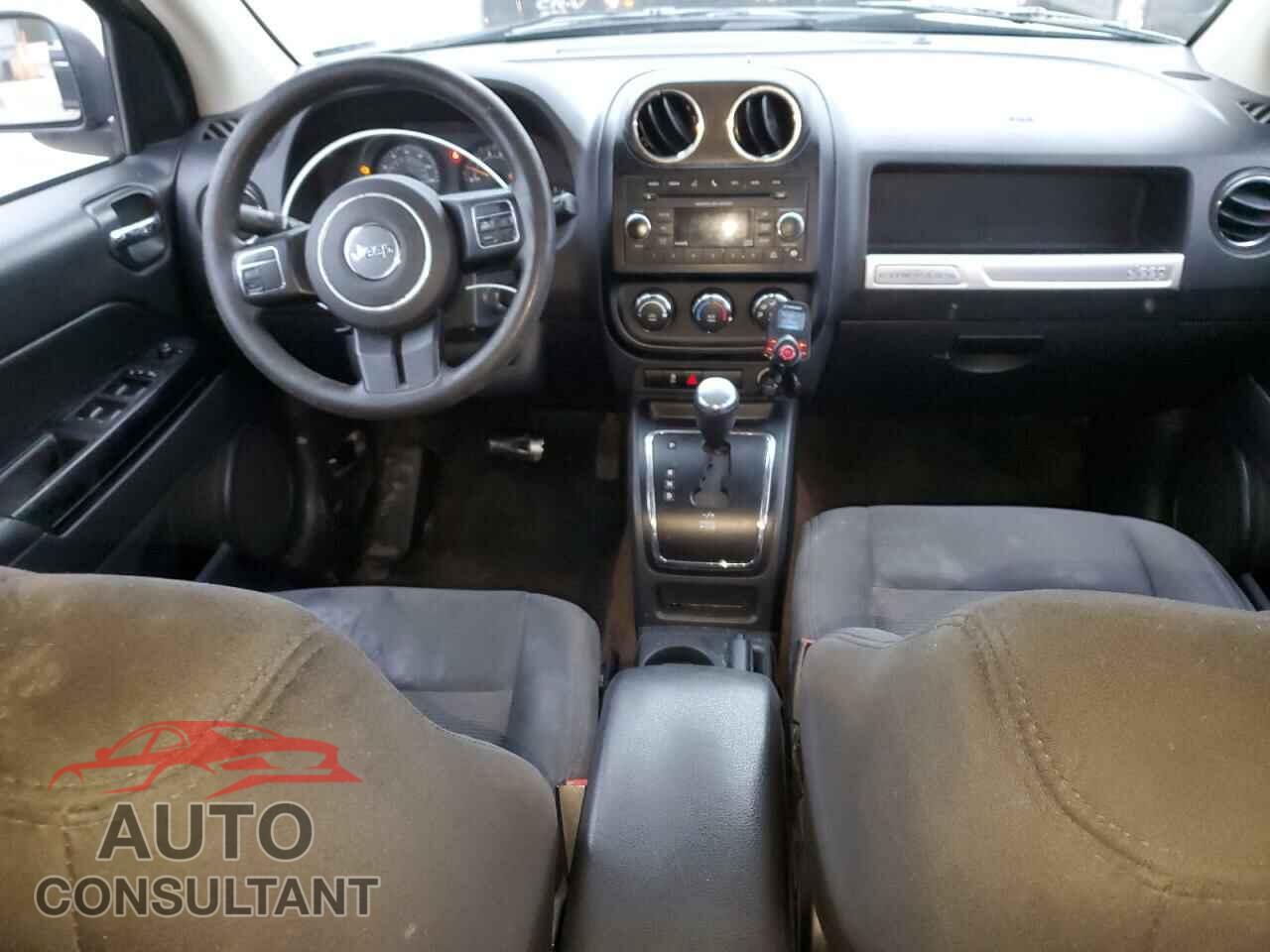 JEEP COMPASS 2017 - 1C4NJCBA7HD124104