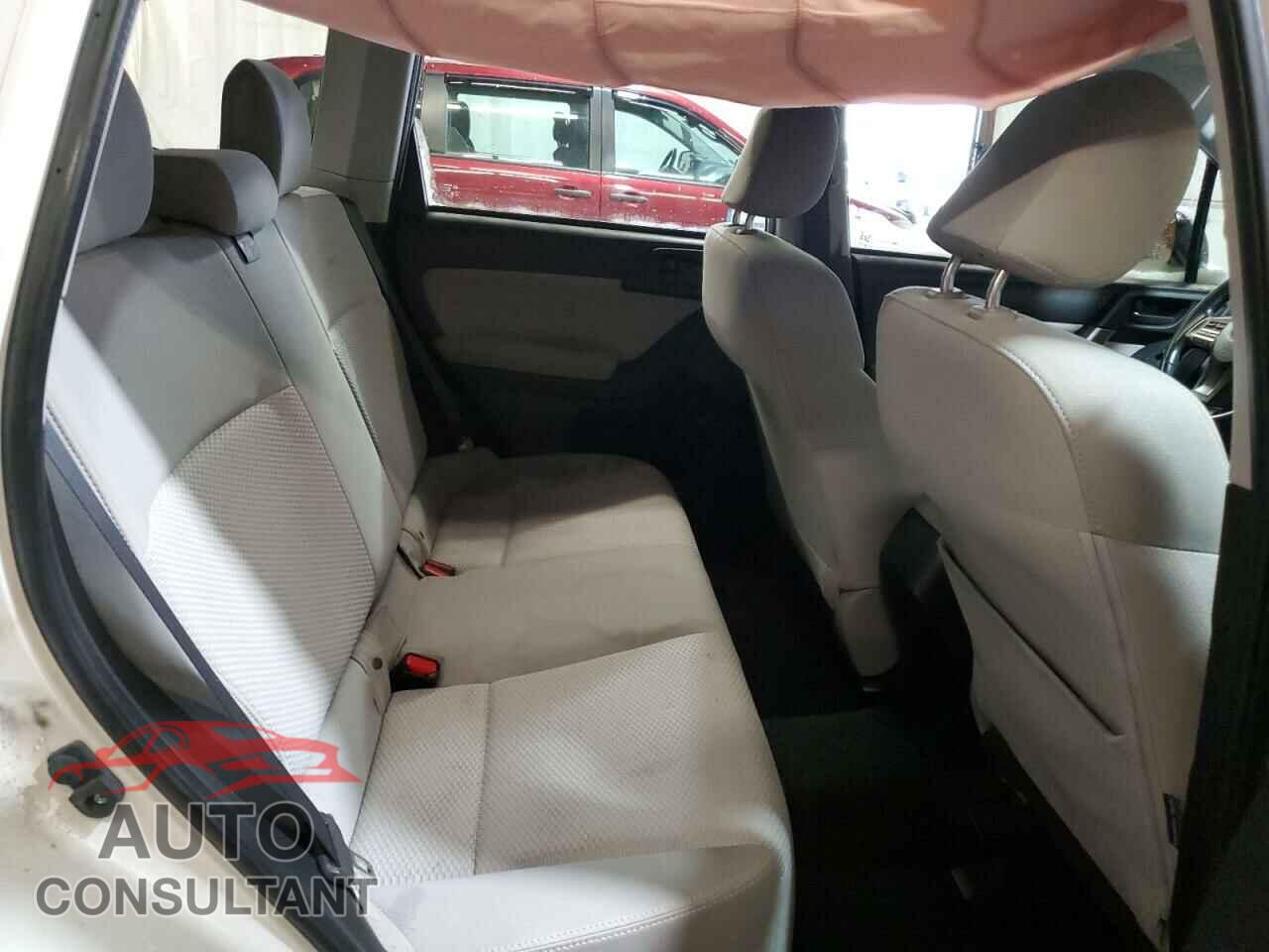 SUBARU FORESTER 2015 - JF2SJAAC4FH467650
