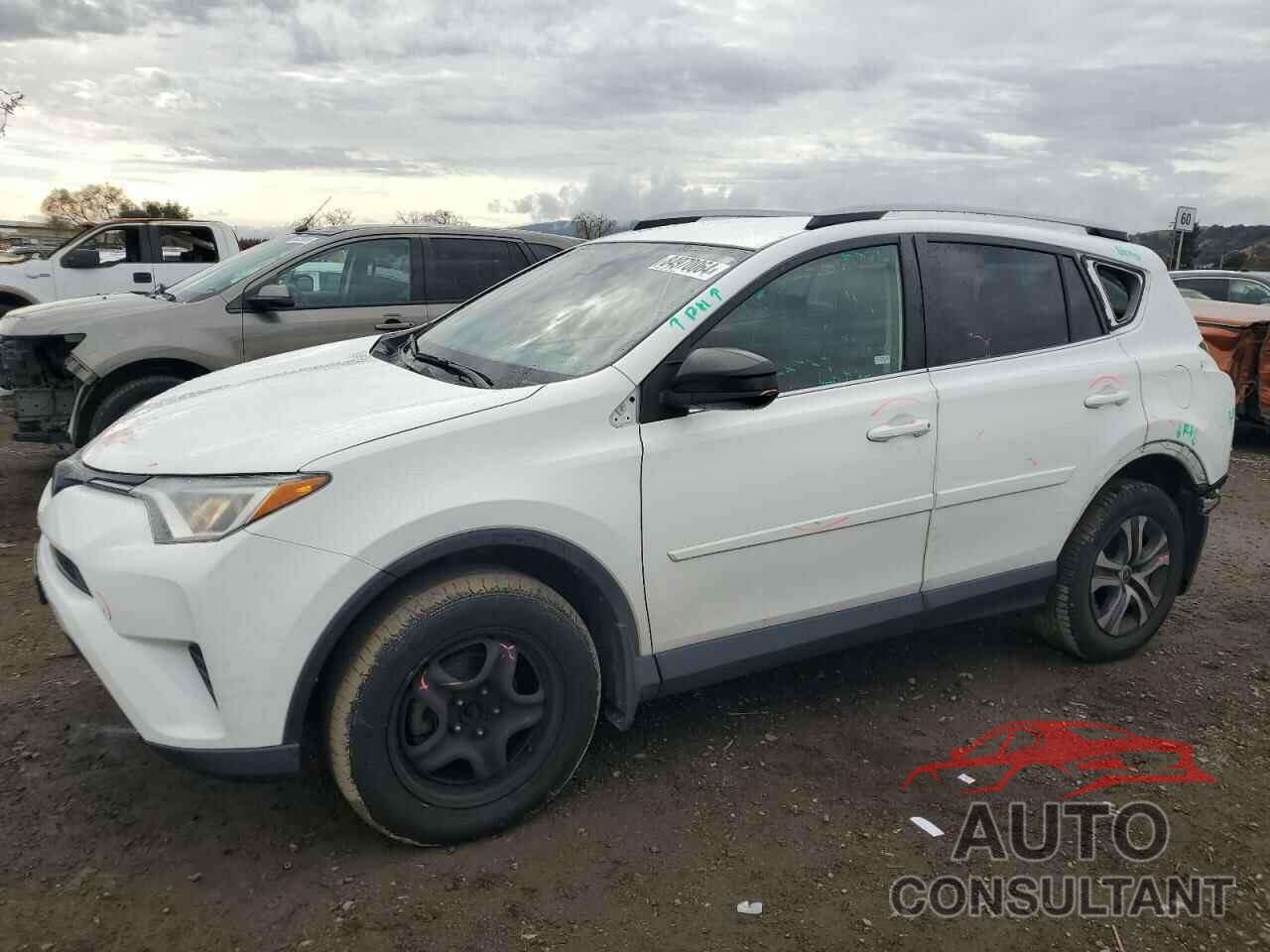 TOYOTA RAV4 2017 - JTMZFREVXHJ134471