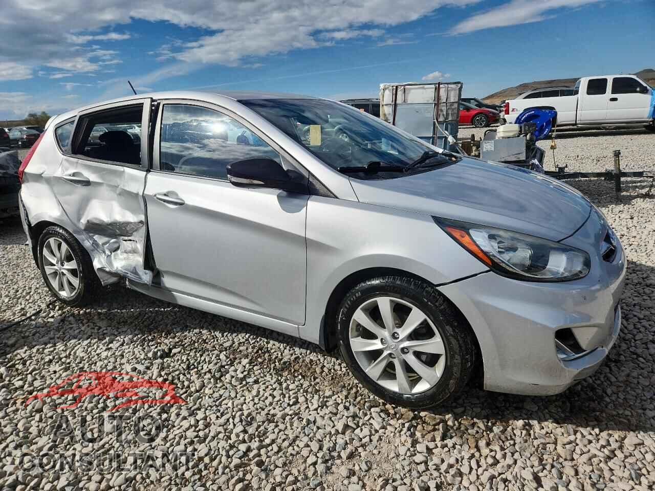 HYUNDAI ACCENT 2013 - KMHCU5AE2DU059716