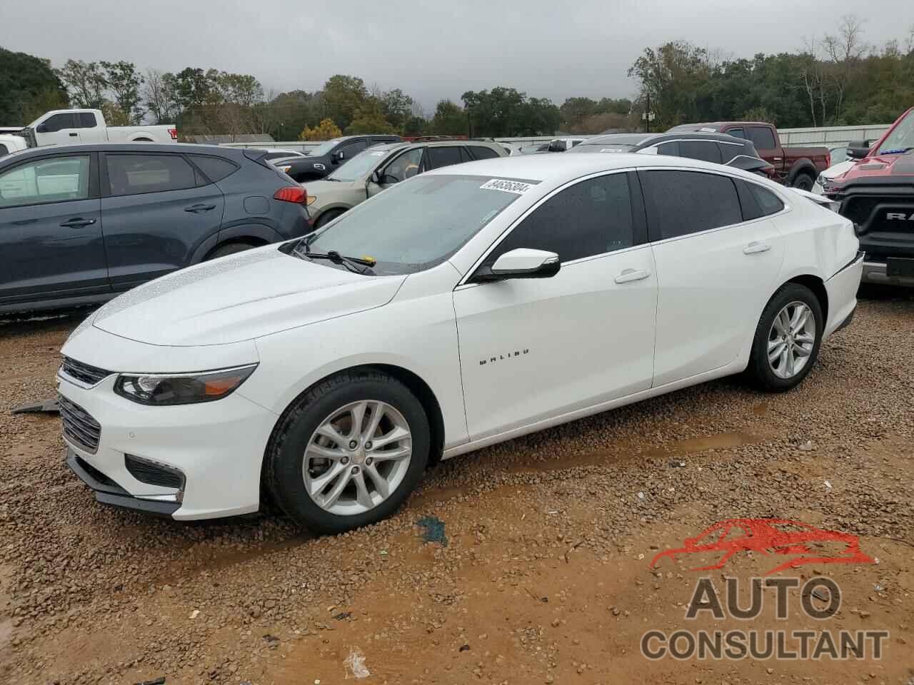 CHEVROLET MALIBU 2018 - 1G1ZD5ST2JF228900