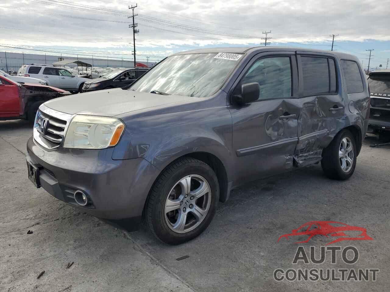 HONDA PILOT 2015 - 5FNYF3H51FB011960