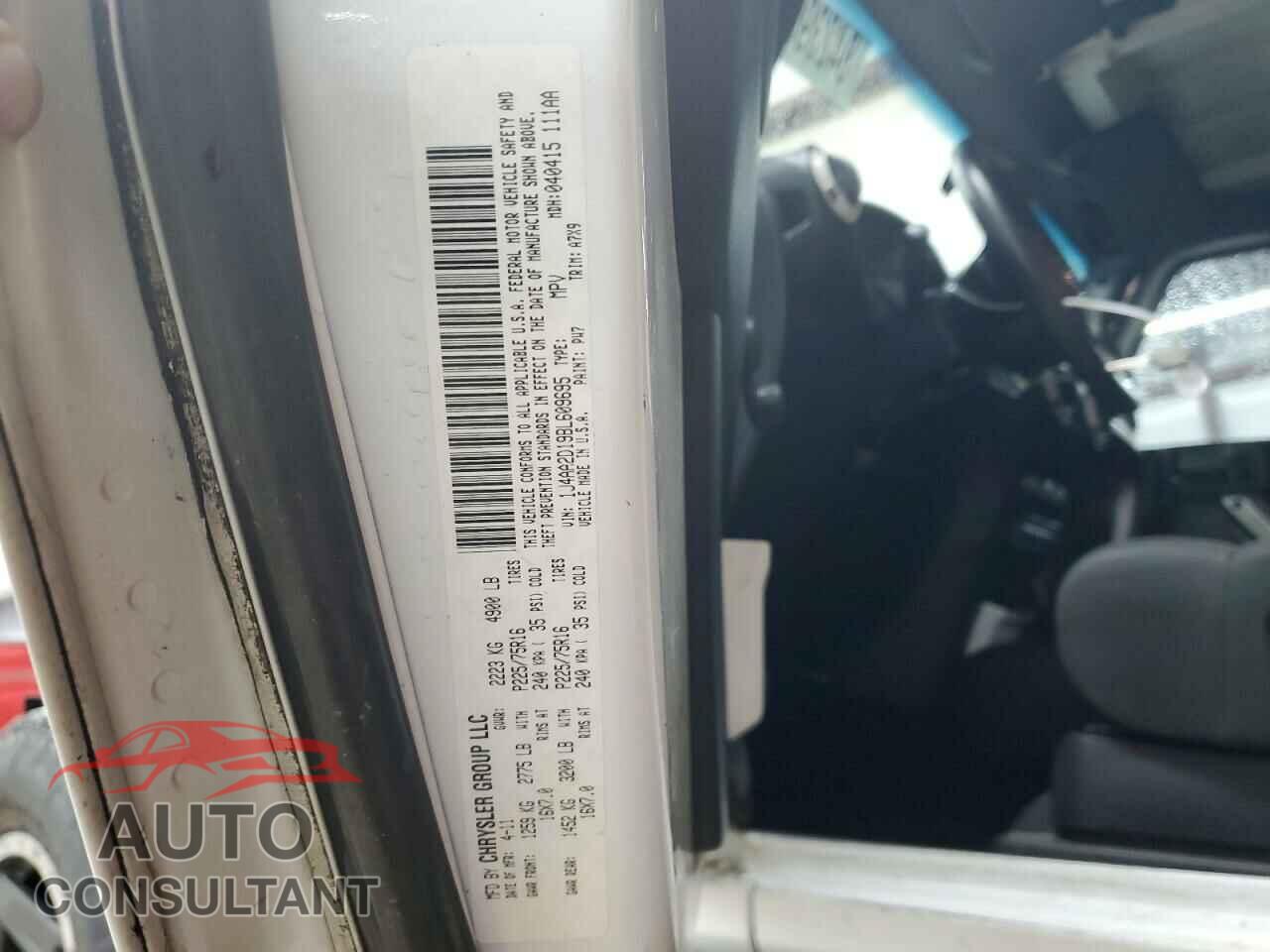 JEEP WRANGLER 2011 - 1J4AA2D19BL609695