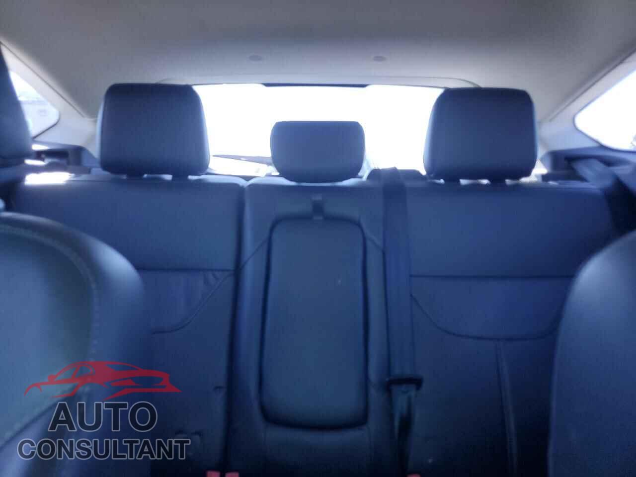 FORD FOCUS 2017 - 1FADP3N2XHL204765