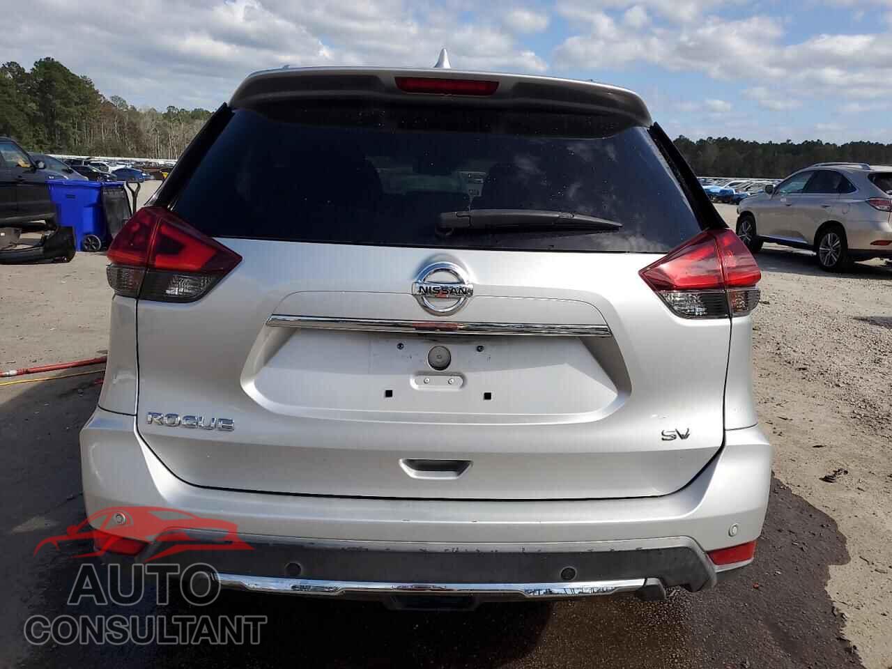 NISSAN ROGUE 2020 - KNMAT2MT9LP516915