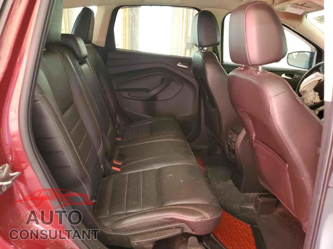 FORD ESCAPE 2013 - 1FMCU0HX7DUD38279