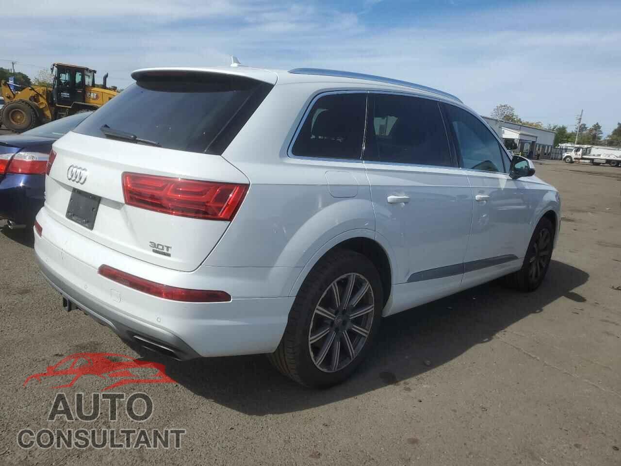 AUDI Q7 2017 - WA1LAAF7XHD005855