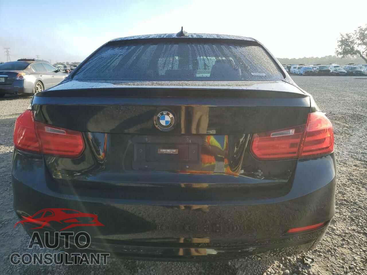 BMW 3 SERIES 2015 - WBA3A5C52FF610287