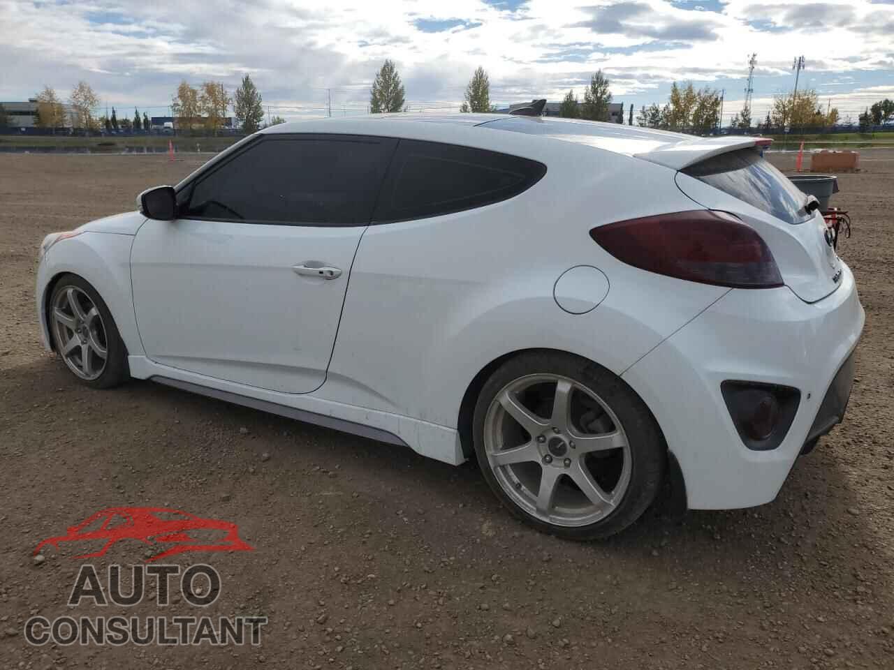 HYUNDAI VELOSTER 2015 - KMHTC6AE4FU242546