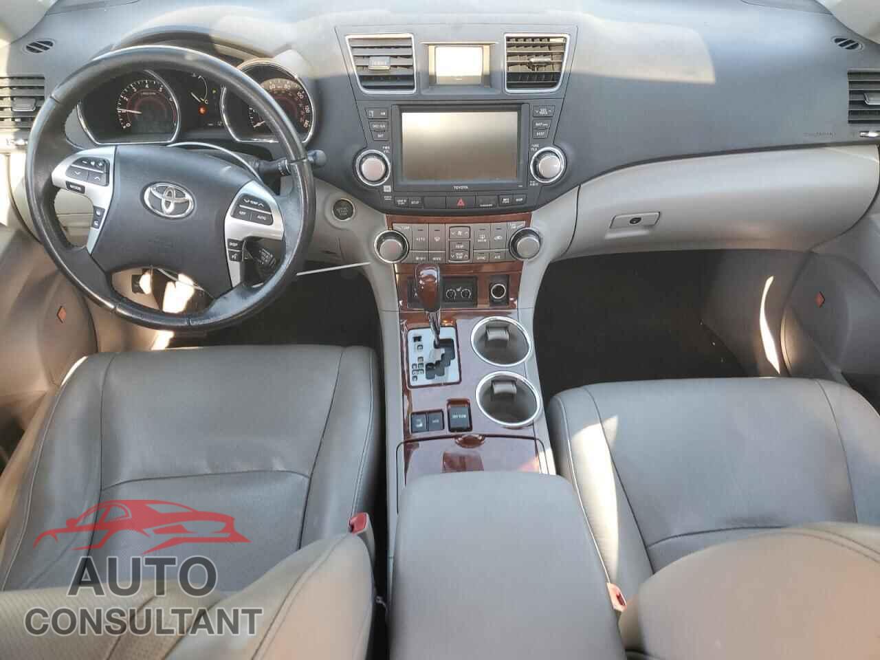 TOYOTA HIGHLANDER 2012 - 5TDDK3EH6CS110435