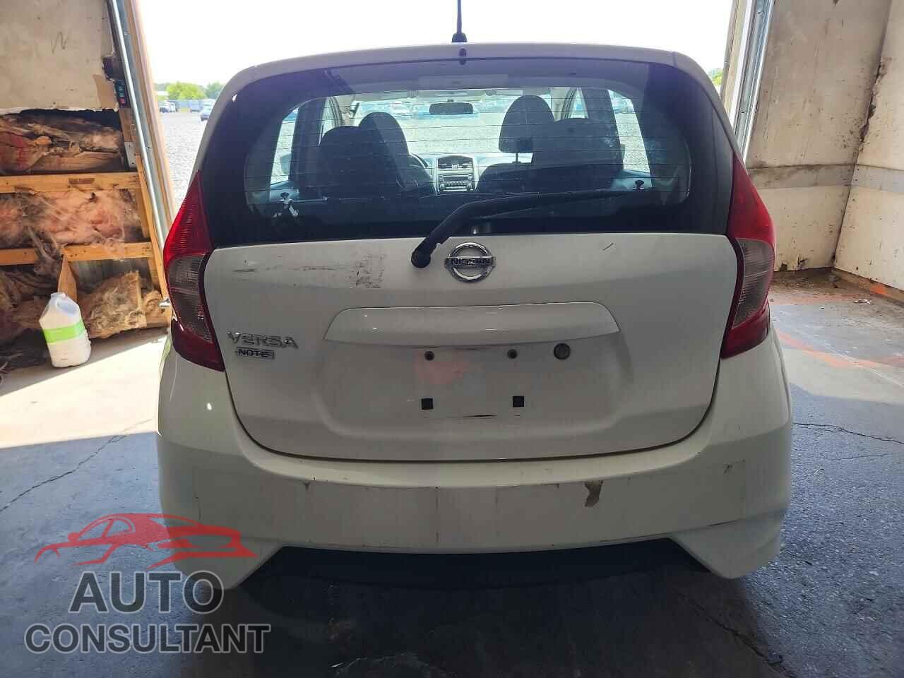 NISSAN VERSA 2017 - 3N1CE2CP3HL356950