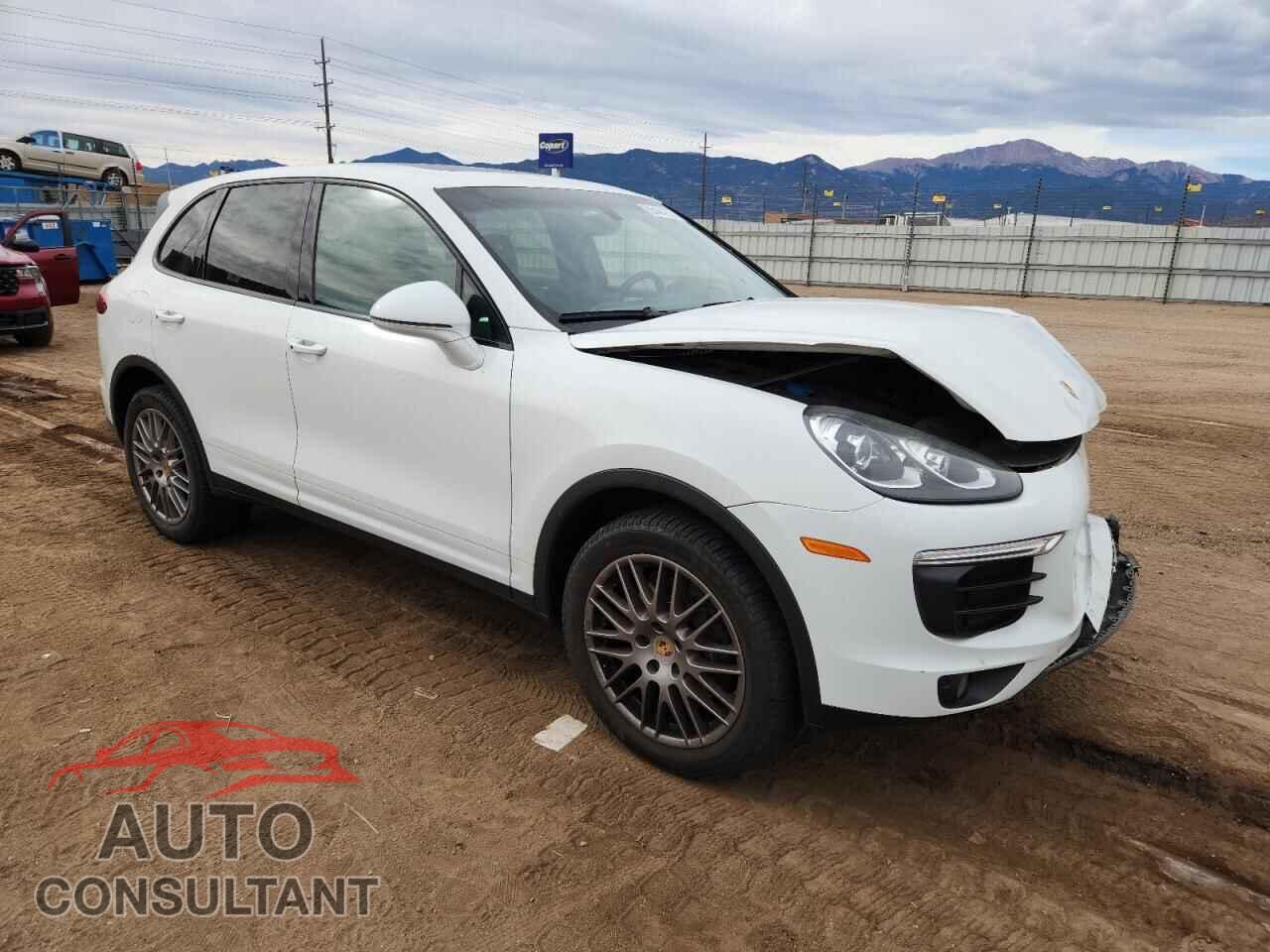 PORSCHE CAYENNE 2016 - WP1AA2A23GKA13139