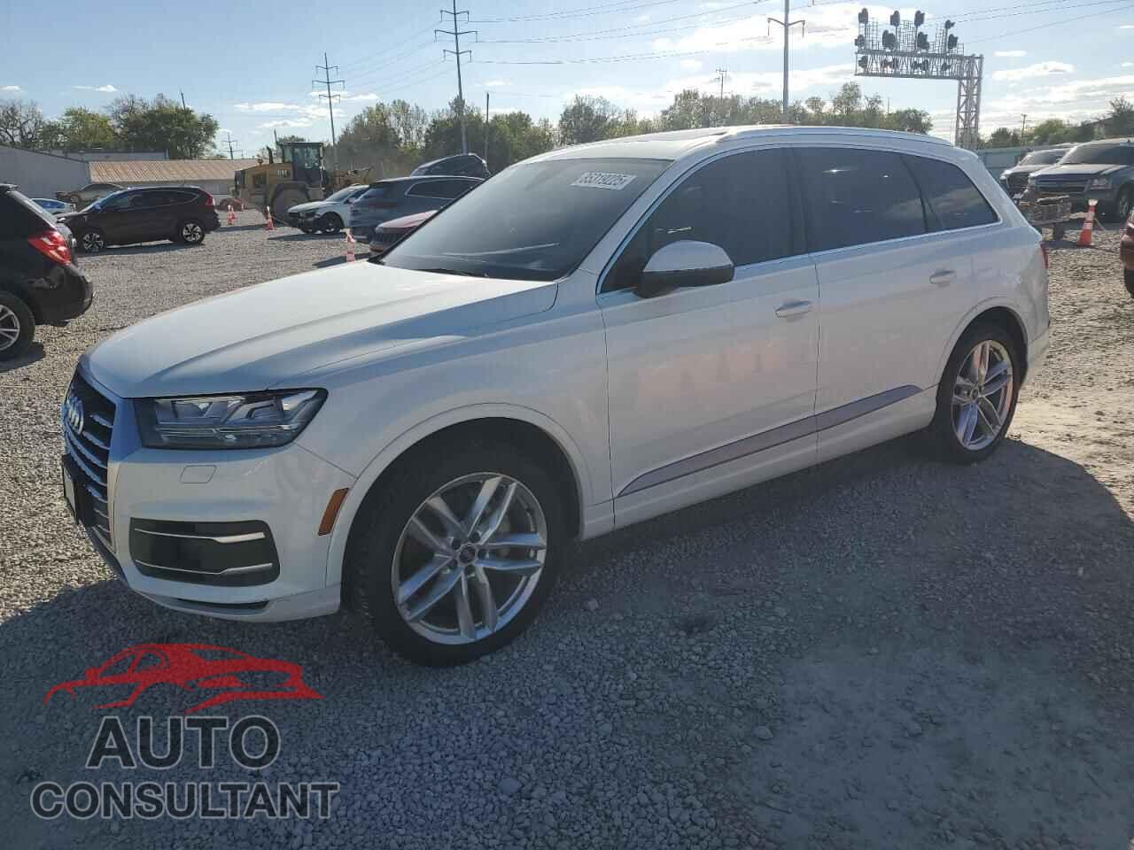 AUDI Q7 2017 - WA1VAAF72HD035277