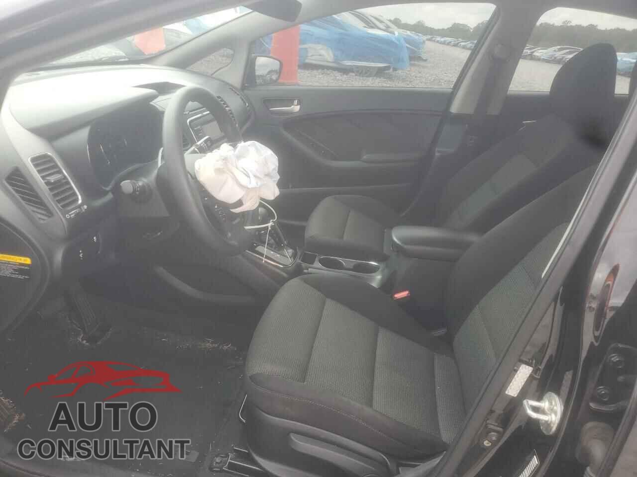 KIA FORTE 2017 - 3KPFK4A70HE070611