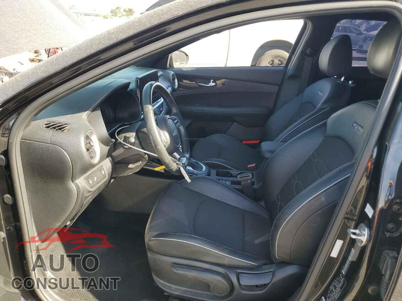 KIA FORTE 2023 - 3KPF54AD4PE573599