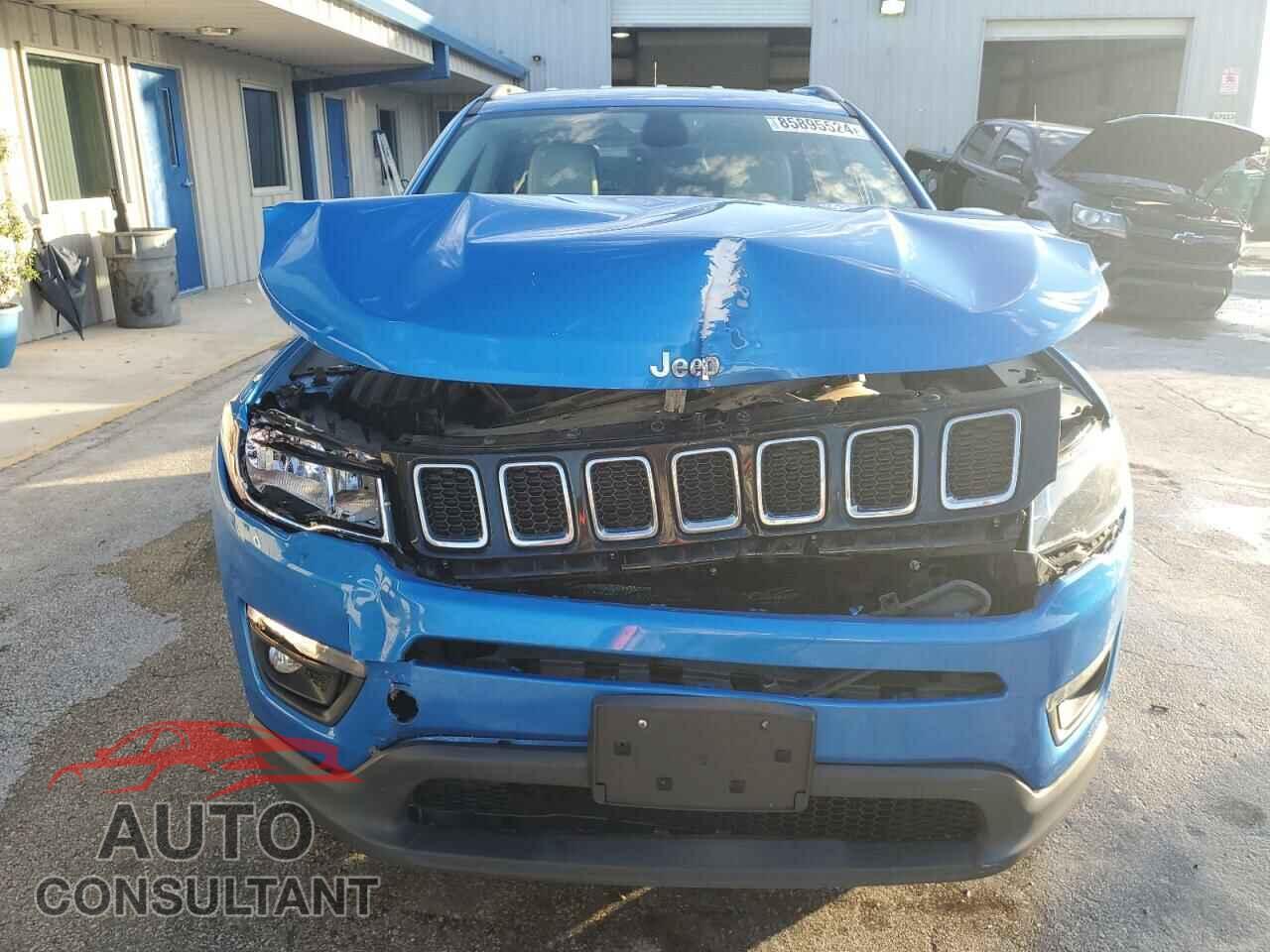 JEEP COMPASS 2018 - 3C4NJDBB2JT178084