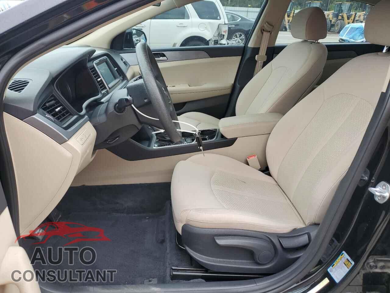 HYUNDAI SONATA 2018 - 5NPE24AF6JH700247