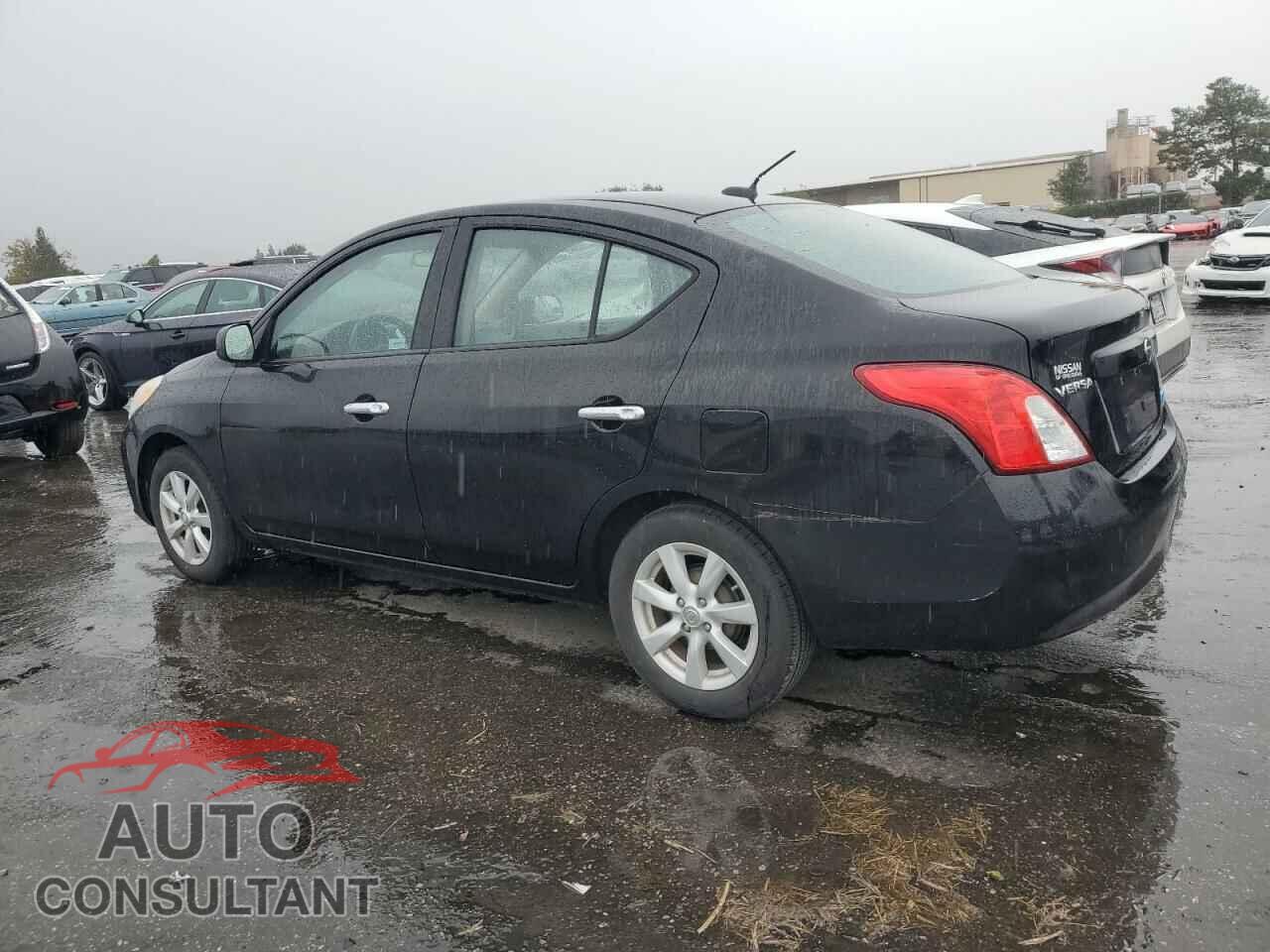NISSAN VERSA 2012 - 3N1CN7AP1CL835828
