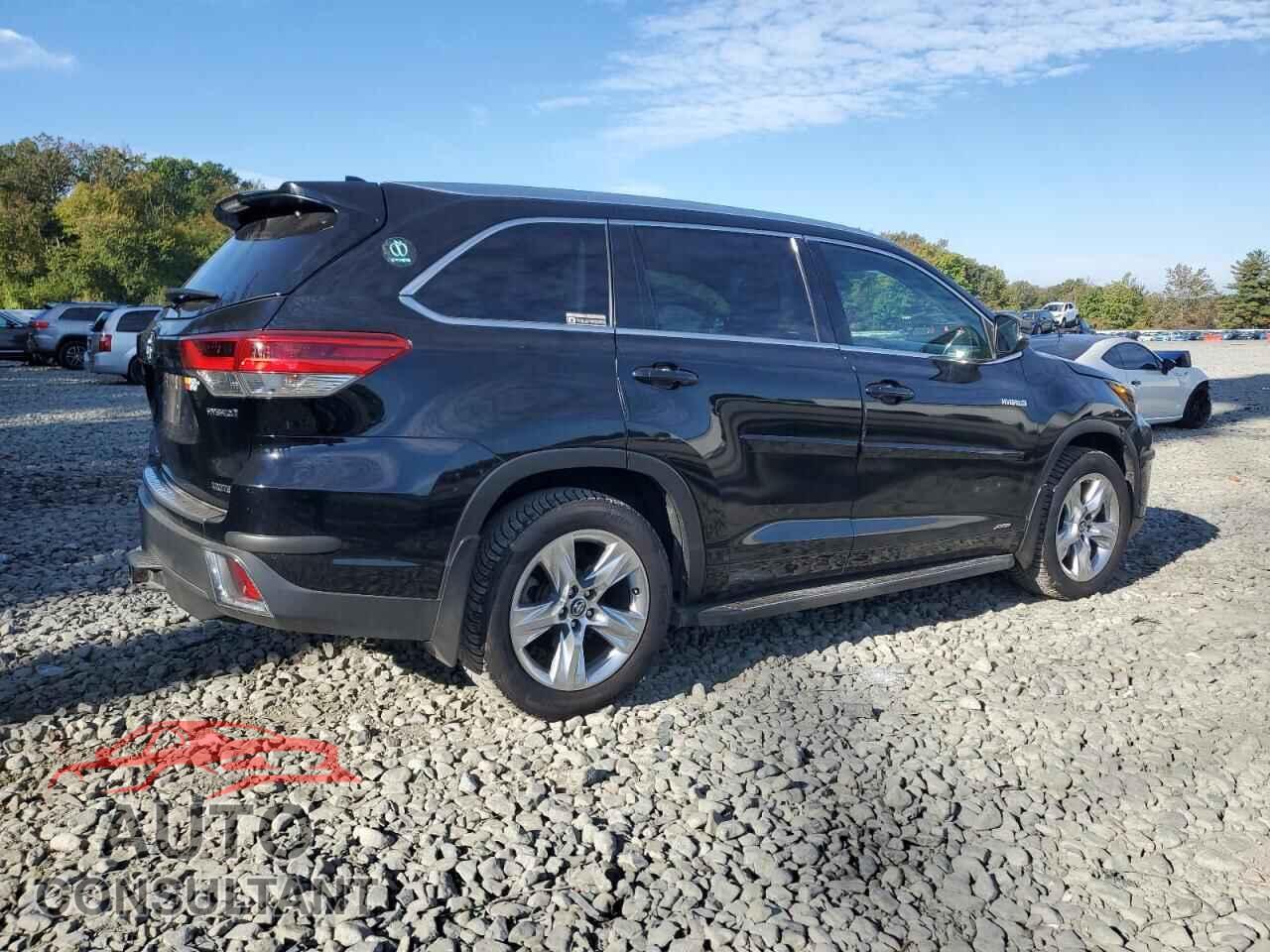 TOYOTA HIGHLANDER 2017 - 5TDDGRFH5HS021160