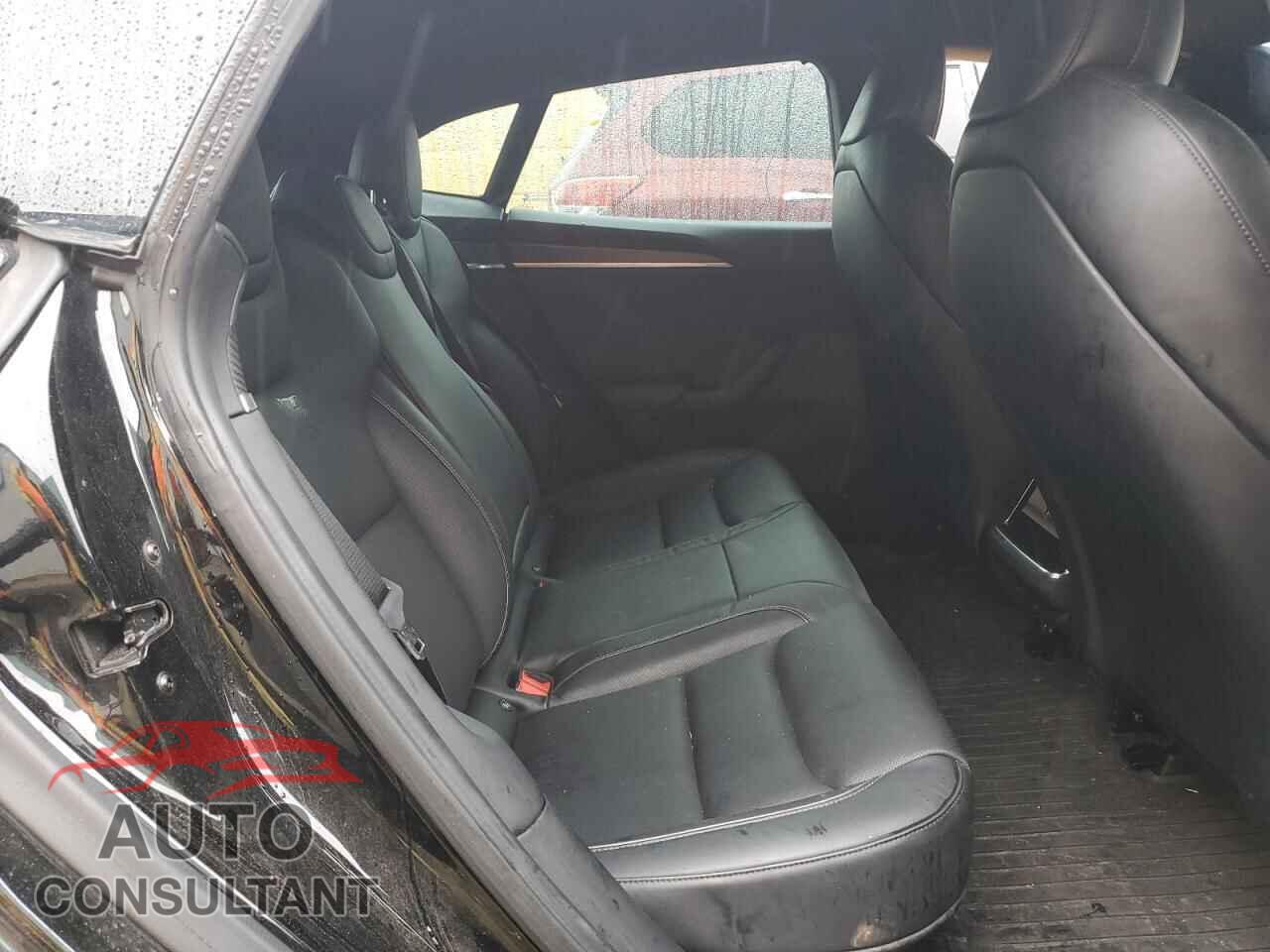 TESLA MODEL S 2022 - 5YJSA1E69NF478564