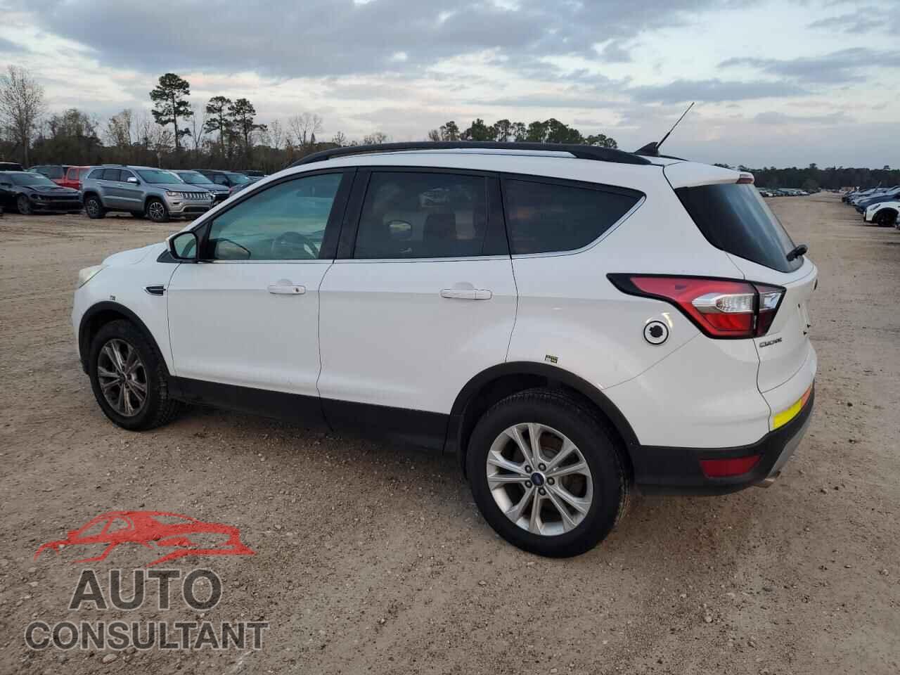 FORD ESCAPE 2018 - 1FMCU9HD0JUD23600
